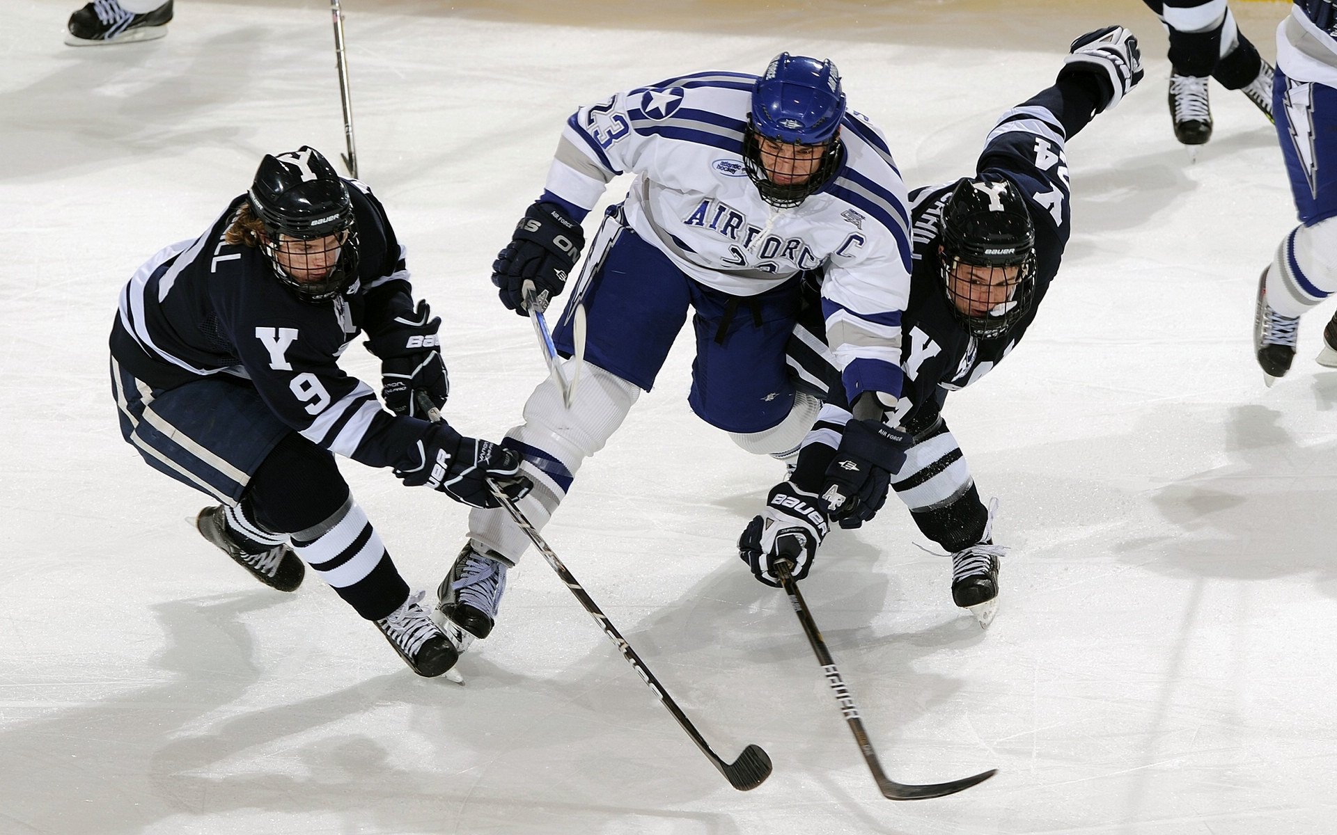 河北客场战平,继续保持不败纪录,河北阵容